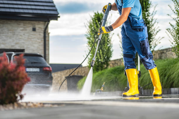 Best Gas Station Cleaning  in Silver Bay, MN